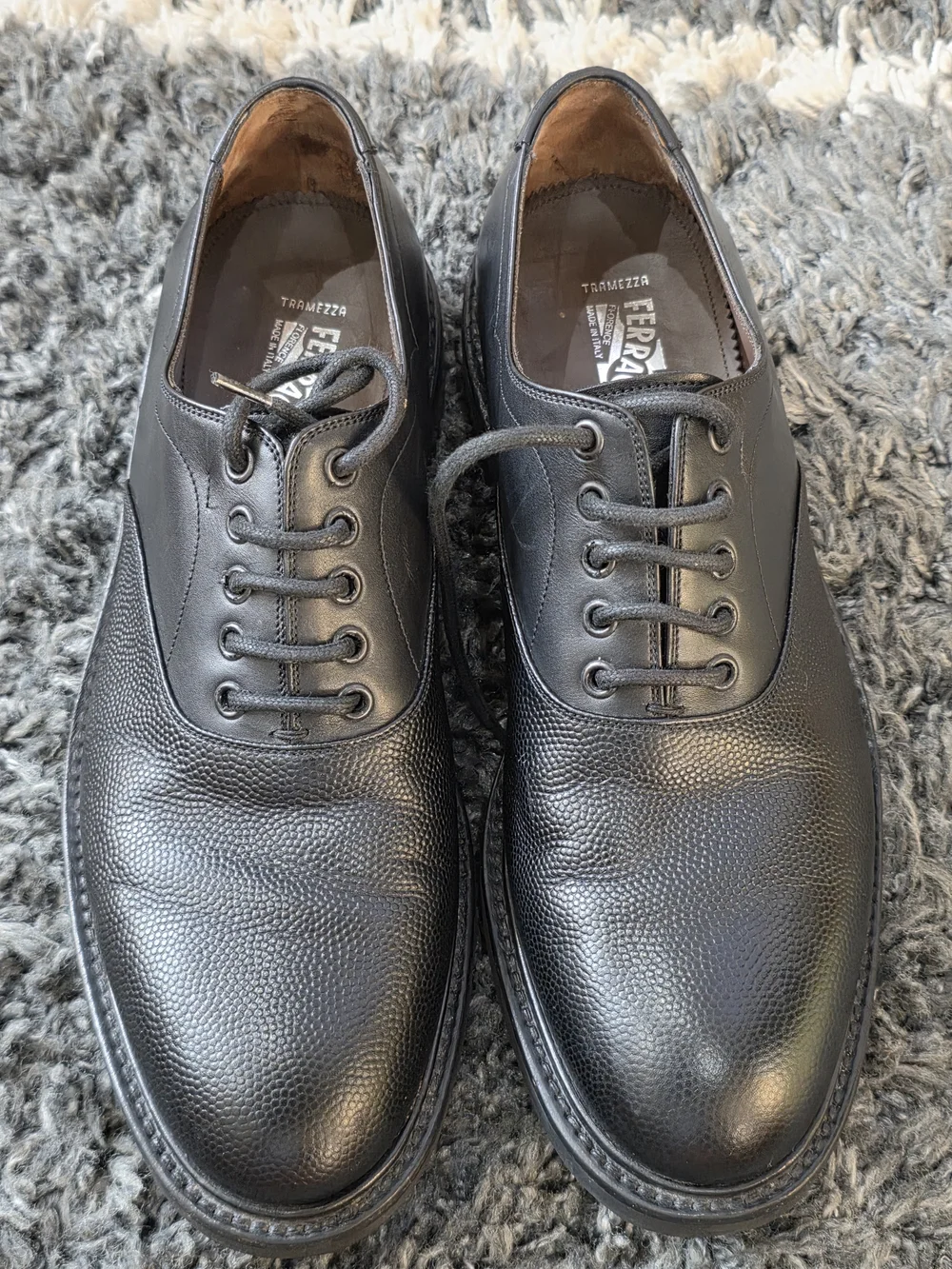 Ferragamo Tramezza Size 9.5M Pebble Leather Plain Toe Oxfords Shoes Black